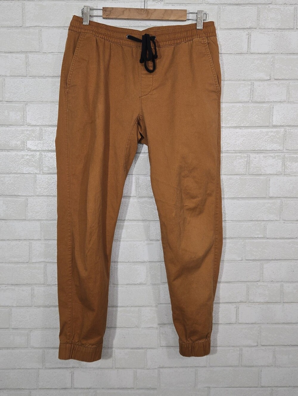 Forever 21 jogger pants